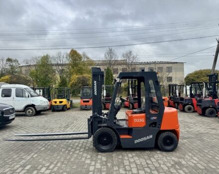 ГАЗ 3110 Волга 2008 в Радомышле на Automoto.ua ГАЗ 3110 Волга, объемом двигателя 2.45 л и пробегом 0 тыс. км за 10000 $, фото 2 на Automoto.ua