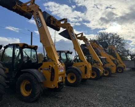 ГАЗ 3110 Волга 2009 у Луцьку на Automoto.ua ГАЗ 3110 Волга, об'ємом двигуна 2.45 л та пробігом 0 тис. км за 43500 $, фото 22 на Automoto.ua