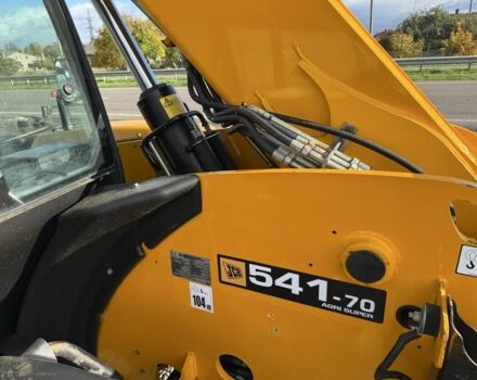 ГАЗ 3110 Волга 2009 у Луцьку на Automoto.ua ГАЗ 3110 Волга, об'ємом двигуна 2.45 л та пробігом 0 тис. км за 43500 $, фото 14 на Automoto.ua