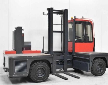 ГАЗ 3110 Волга, об'ємом двигуна 2.45 л та пробігом 0 тис. км за 46658 $, фото 2 на Automoto.ua