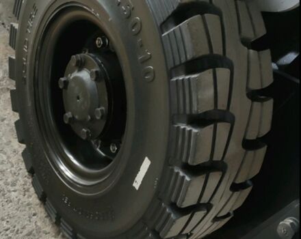 ГАЗ 3110 Волга 2013 в Днепре (Днепропетровске) на Automoto.ua ГАЗ 3110 Волга, объемом двигателя 2.45 л и пробегом 0 тыс. км за 10000 $, фото 4 на Automoto.ua