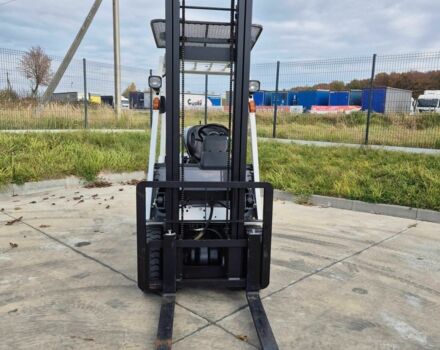 ГАЗ 3110 Волга, об'ємом двигуна 2.45 л та пробігом 0 тис. км за 9340 $, фото 7 на Automoto.ua