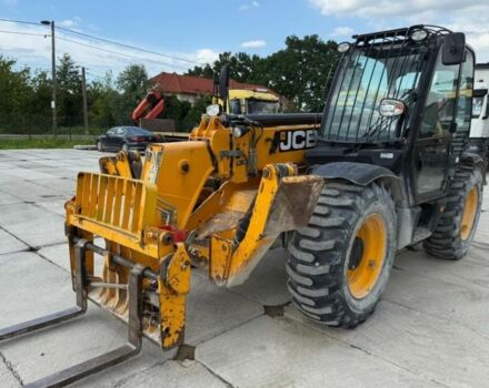 ГАЗ 3110 Волга 2015 в Тернополе на Automoto.ua ГАЗ 3110 Волга, объемом двигателя 2.45 л и пробегом 0 тыс. км за 52443 $, фото 3 на Automoto.ua