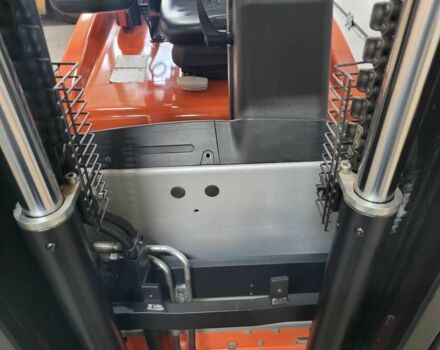 ГАЗ 3110 Волга, об'ємом двигуна 2.45 л та пробігом 0 тис. км за 16092 $, фото 12 на Automoto.ua