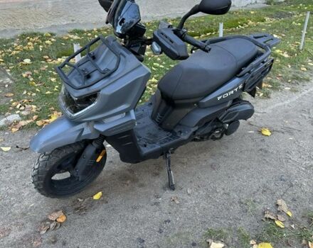 ГАЗ 3110 Волга, об'ємом двигуна 2.45 л та пробігом 0 тис. км за 1050 $, фото 6 на Automoto.ua