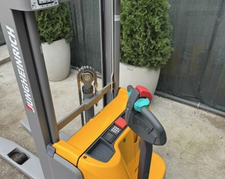 ГАЗ 3110 Волга, об'ємом двигуна 2.45 л та пробігом 0 тис. км за 5493 $, фото 3 на Automoto.ua