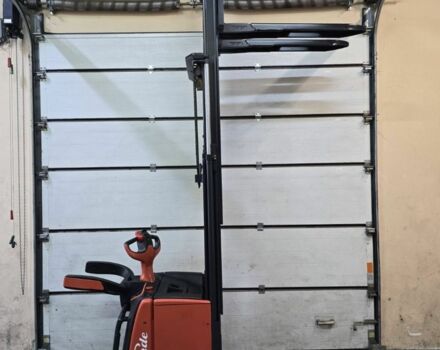 ГАЗ 3110 Волга, об'ємом двигуна 2.45 л та пробігом 0 тис. км за 8405 $, фото 3 на Automoto.ua