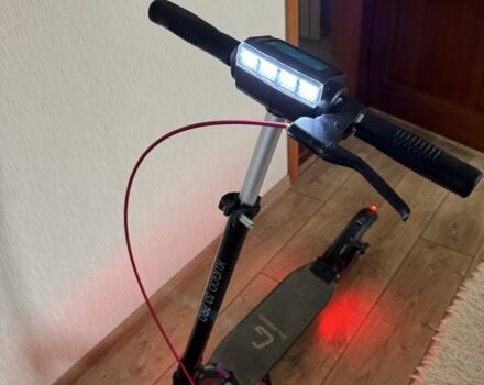 ГАЗ 3110 Волга, об'ємом двигуна 2.45 л та пробігом 0 тис. км за 167 $, фото 1 на Automoto.ua