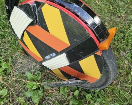 ГАЗ 3110 Волга, об'ємом двигуна 2.45 л та пробігом 0 тис. км за 708 $, фото 2 на Automoto.ua