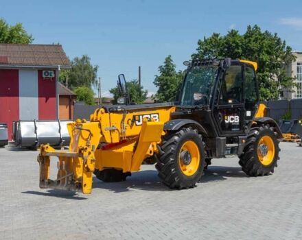 ГАЗ 3110 Волга, объемом двигателя 2.45 л и пробегом 0 тыс. км за 69466 $, фото 3 на Automoto.ua