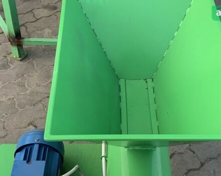 ГАЗ 3110 Волга, объемом двигателя 2.45 л и пробегом 0 тыс. км за 8000 $, фото 22 на Automoto.ua