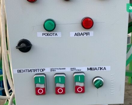 ГАЗ 3110 Волга, объемом двигателя 2.45 л и пробегом 0 тыс. км за 8000 $, фото 5 на Automoto.ua