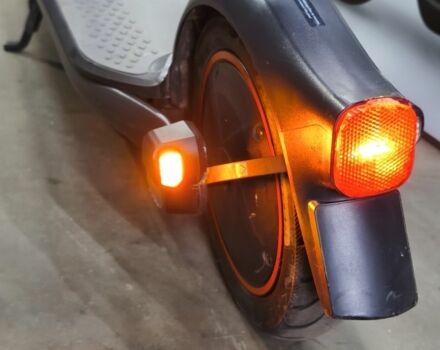 ГАЗ 3110 Волга, об'ємом двигуна 2.45 л та пробігом 0 тис. км за 305 $, фото 2 на Automoto.ua