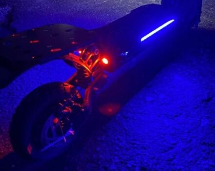 ГАЗ 3110 Волга, об'ємом двигуна 2.45 л та пробігом 0 тис. км за 97 $, фото 4 на Automoto.ua