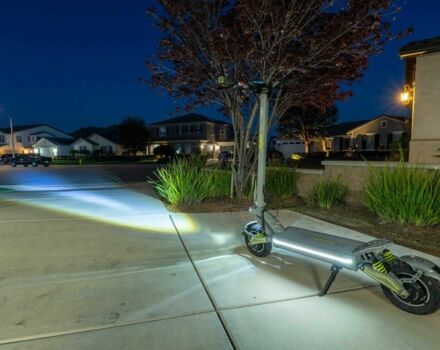 ГАЗ 3110 Волга, об'ємом двигуна 2.45 л та пробігом 0 тис. км за 1907 $, фото 13 на Automoto.ua