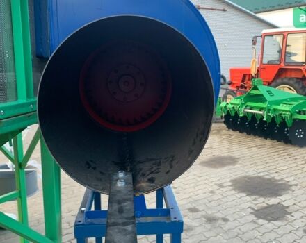 ГАЗ 3110 Волга, объемом двигателя 2.45 л и пробегом 0 тыс. км за 8000 $, фото 8 на Automoto.ua