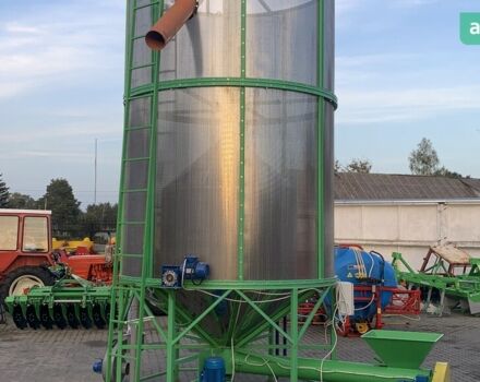 ГАЗ 3110 Волга, объемом двигателя 2.45 л и пробегом 0 тыс. км за 8000 $, фото 1 на Automoto.ua