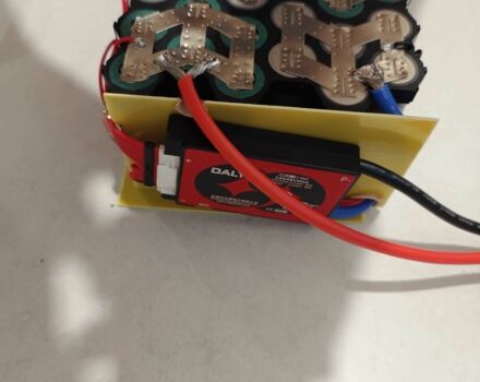 ГАЗ 3110 Волга, об'ємом двигуна 2.45 л та пробігом 0 тис. км за 739 $, фото 8 на Automoto.ua