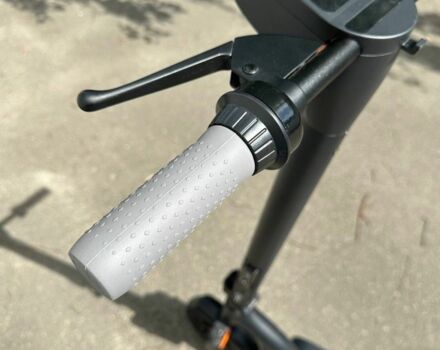 ГАЗ 3110 Волга, об'ємом двигуна 2.45 л та пробігом 0 тис. км за 381 $, фото 4 на Automoto.ua