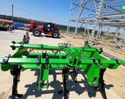 ГАЗ 3110 Волга, об'ємом двигуна 2.45 л та пробігом 0 тис. км за 10405 $, фото 7 на Automoto.ua