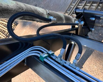 ГАЗ 3110 Волга, объемом двигателя 2.45 л и пробегом 0 тыс. км за 3570 $, фото 12 на Automoto.ua