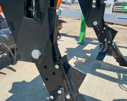 ГАЗ 3110 Волга, об'ємом двигуна 2.45 л та пробігом 0 тис. км за 10405 $, фото 8 на Automoto.ua