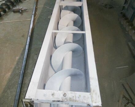 ГАЗ 3110 Волга, об'ємом двигуна 2.45 л та пробігом 0 тис. км за 120 $, фото 5 на Automoto.ua