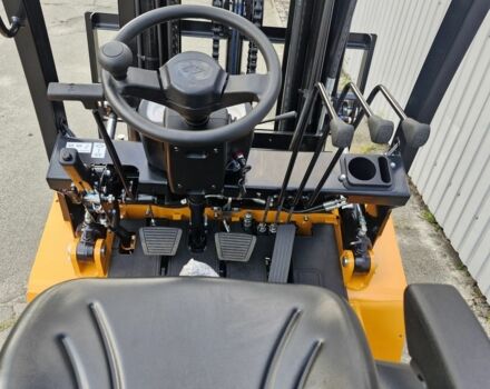 ГАЗ 3110 Волга, об'ємом двигуна 2.45 л та пробігом 0 тис. км за 21762 $, фото 7 на Automoto.ua