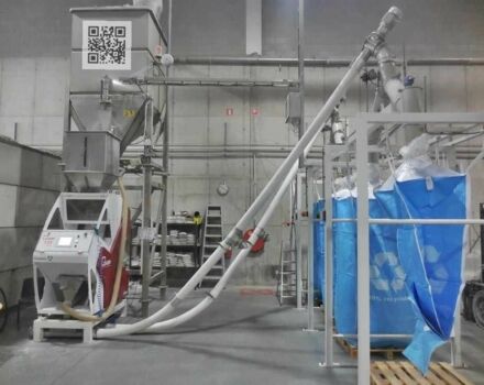 ГАЗ 3110 Волга, объемом двигателя 2.45 л и пробегом 0 тыс. км за 120 $, фото 6 на Automoto.ua