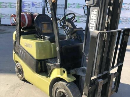 ГАЗ 3110 Волга, об'ємом двигуна 2.45 л та пробігом 0 тис. км за 7990 $, фото 1 на Automoto.ua