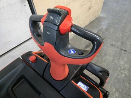 ГАЗ 3110 Волга 2019 в Киеве на Automoto.ua ГАЗ 3110 Волга, объемом двигателя 2.45 л и пробегом 0 тыс. км за 8405 $, фото 1 на Automoto.ua