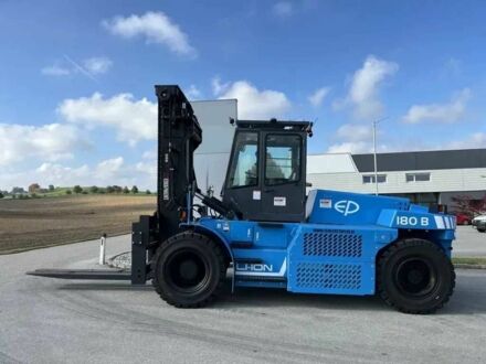 ГАЗ 3110 Волга, объемом двигателя 2.45 л и пробегом 0 тыс. км за 24 $, фото 1 на Automoto.ua