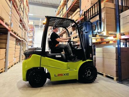 ГАЗ 3110 Волга 2025 в Киеве на Automoto.ua ГАЗ 3110 Волга, объемом двигателя 2.45 л и пробегом 0 тыс. км за 42234 $, фото 1 на Automoto.ua