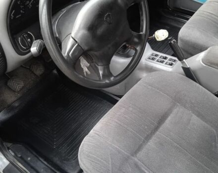 Сірий ГАЗ 3110 Волга, об'ємом двигуна 3 л та пробігом 200 тис. км за 711 $, фото 5 на Automoto.ua