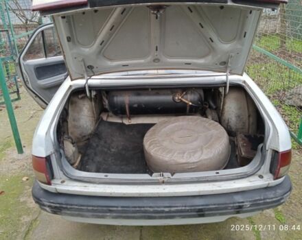 Сірий ГАЗ 3110 Волга, об'ємом двигуна 3 л та пробігом 200 тис. км за 711 $, фото 1 на Automoto.ua