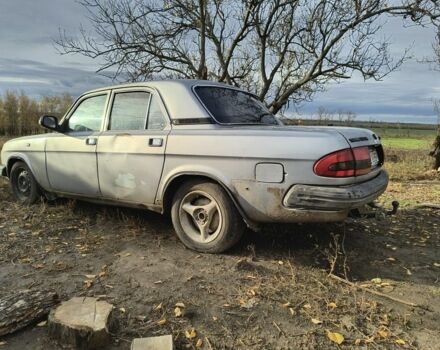 Серый ГАЗ 3110 Волга, объемом двигателя 2.5 л и пробегом 400 тыс. км за 595 $, фото 3 на Automoto.ua