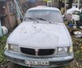 Серый ГАЗ 3110 Волга, объемом двигателя 2.5 л и пробегом 300 тыс. км за 600 $, фото 1 на Automoto.ua