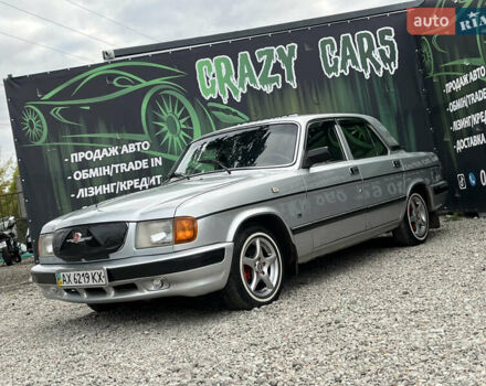 Серый ГАЗ 3110 Волга, объемом двигателя 2.3 л и пробегом 295 тыс. км за 3500 $, фото 2 на Automoto.ua