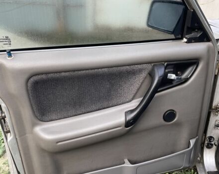 Серый ГАЗ 3110 Волга, объемом двигателя 2.4 л и пробегом 199 тыс. км за 1809 $, фото 4 на Automoto.ua