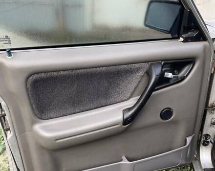 Серый ГАЗ 3110 Волга, объемом двигателя 2.4 л и пробегом 199 тыс. км за 1809 $, фото 3 на Automoto.ua