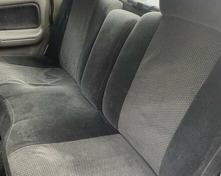 Серый ГАЗ 3110 Волга, объемом двигателя 2.4 л и пробегом 199 тыс. км за 1809 $, фото 5 на Automoto.ua