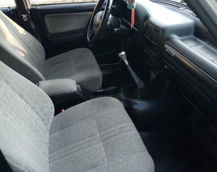 Сірий ГАЗ 3110 Волга, об'ємом двигуна 2.5 л та пробігом 105 тис. км за 1500 $, фото 2 на Automoto.ua