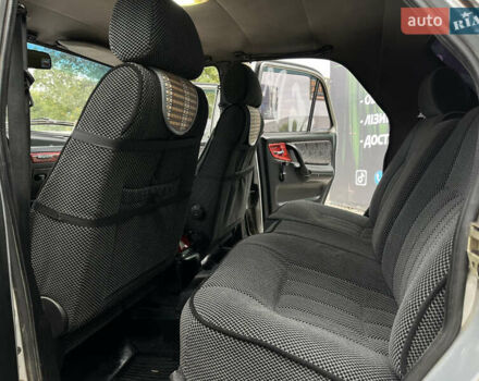 Серый ГАЗ 3110 Волга, объемом двигателя 2.3 л и пробегом 295 тыс. км за 3500 $, фото 11 на Automoto.ua