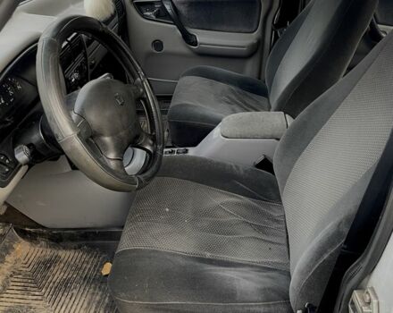 Серый ГАЗ 3110 Волга, объемом двигателя 2.4 л и пробегом 199 тыс. км за 1809 $, фото 3 на Automoto.ua