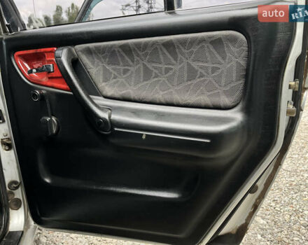 Серый ГАЗ 3110 Волга, объемом двигателя 2.3 л и пробегом 295 тыс. км за 3500 $, фото 16 на Automoto.ua