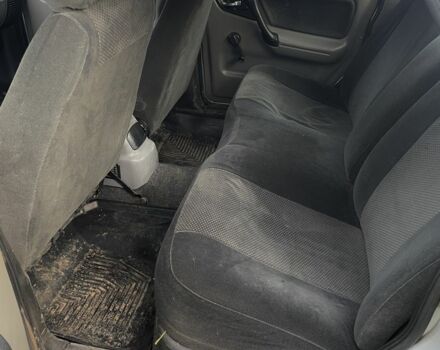 Серый ГАЗ 3110 Волга, объемом двигателя 2.4 л и пробегом 199 тыс. км за 1809 $, фото 5 на Automoto.ua