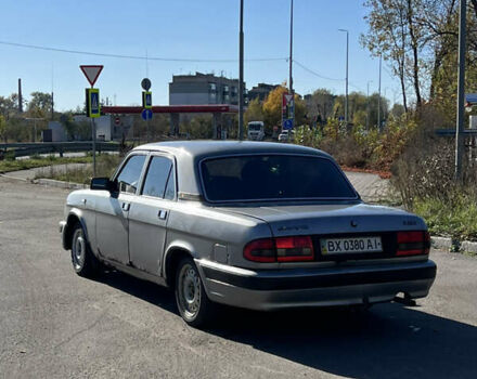 ГАЗ 3110 Волга 2003 у Летичеве на Automoto.ua Сірий ГАЗ 3110 Волга, об'ємом двигуна 2.4 л та пробігом 106 тис. км за 650 $, фото 3 на Automoto.ua