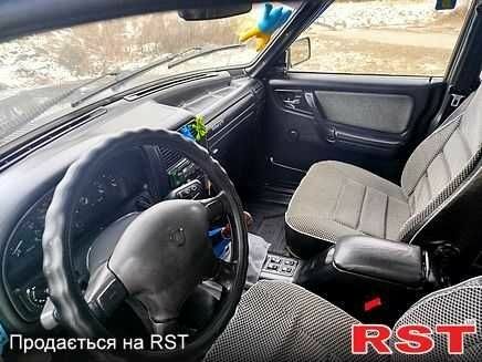 Серый ГАЗ 3110 Волга, объемом двигателя 2.3 л и пробегом 248 тыс. км за 2000 $, фото 5 на Automoto.ua