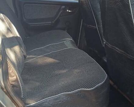 Серый ГАЗ 3110 Волга, объемом двигателя 2.45 л и пробегом 144 тыс. км за 2000 $, фото 5 на Automoto.ua