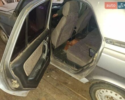 Сірий ГАЗ 3110 Волга, об'ємом двигуна 2.4 л та пробігом 707 тис. км за 600 $, фото 2 на Automoto.ua